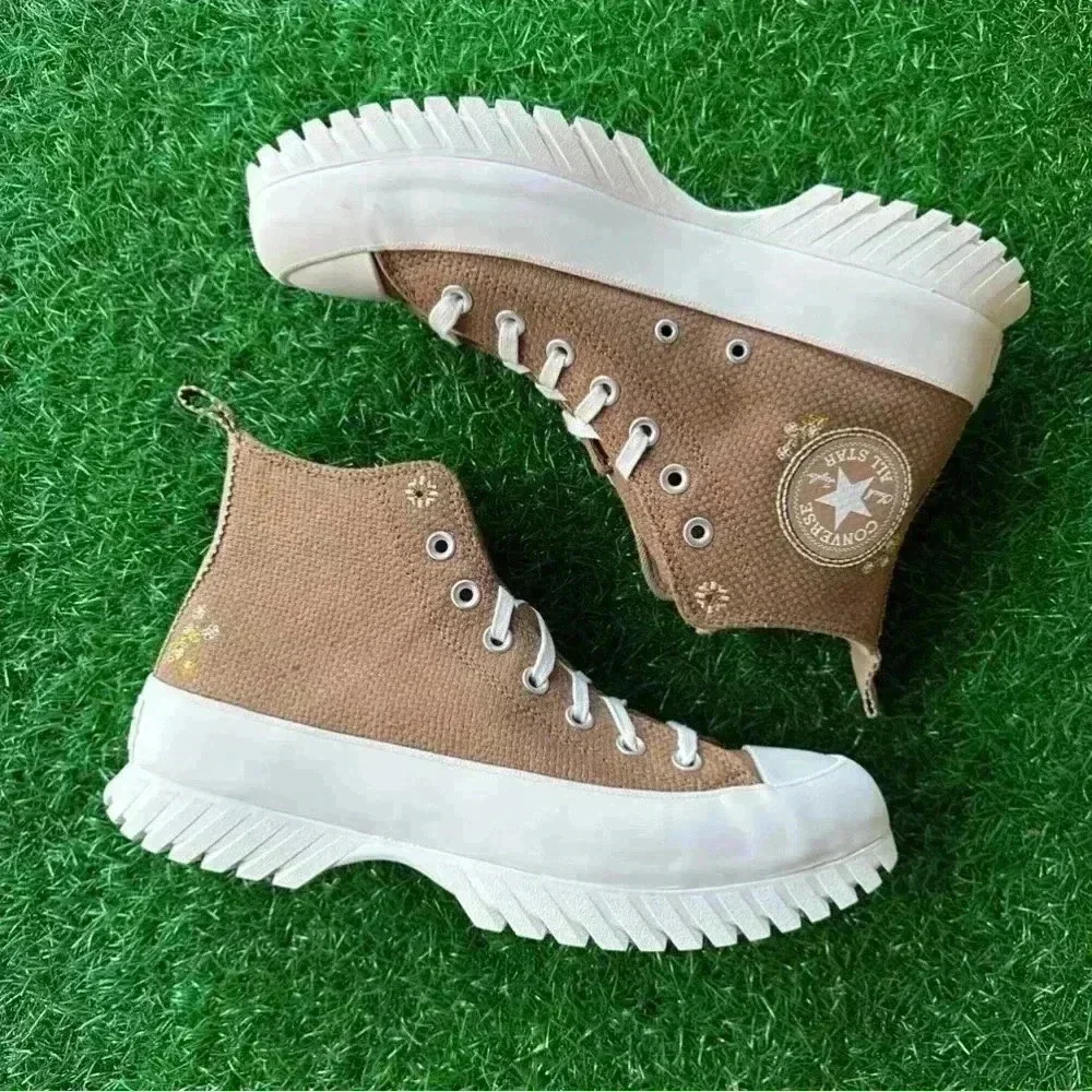 ✨New✨Converse Chuck Taylor All Star Lugged 2.0 Hi Sand Dune - Picture 2 of 8